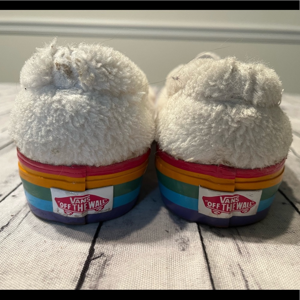 Vans Faux Fur Rainbow 🌈 Slip On